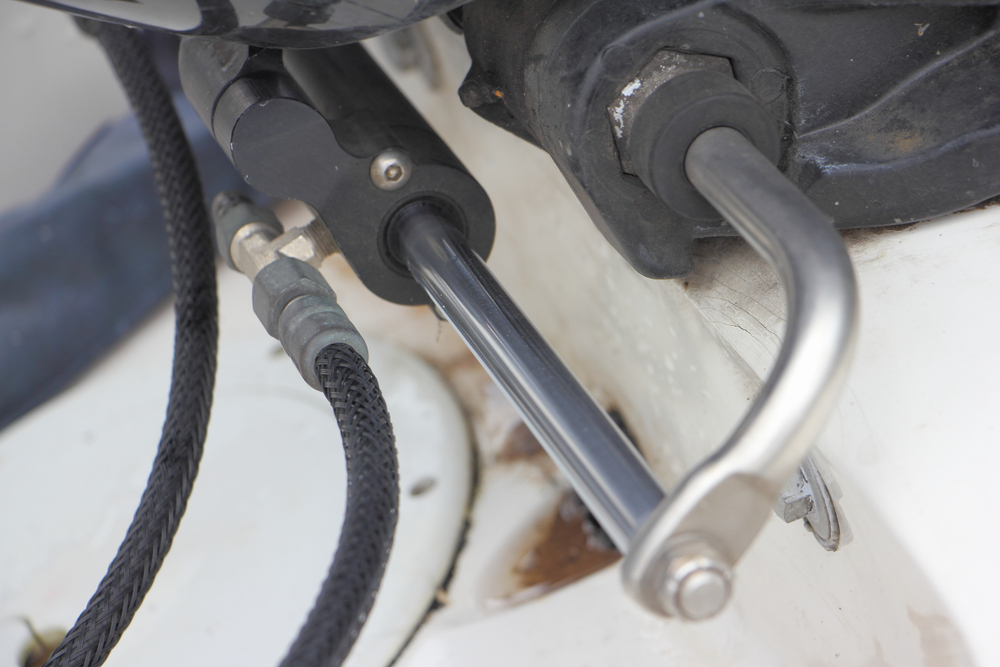 How to Connect SeaStar Hydraulic Steering Lines